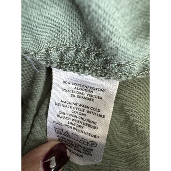 3 for $9 Loft The Palmer Short 6 Green - Picture 4 of 7